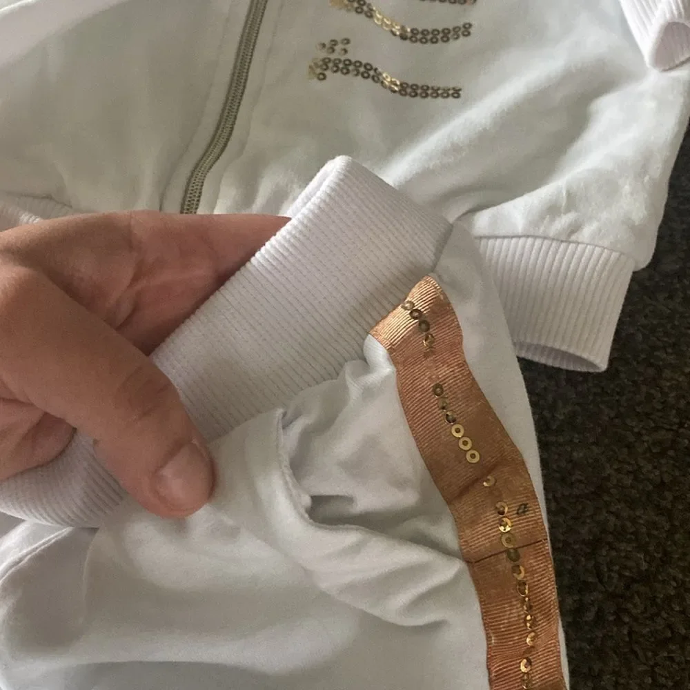 White tracksuit for girls by Alviero Martini 18 -24 m
